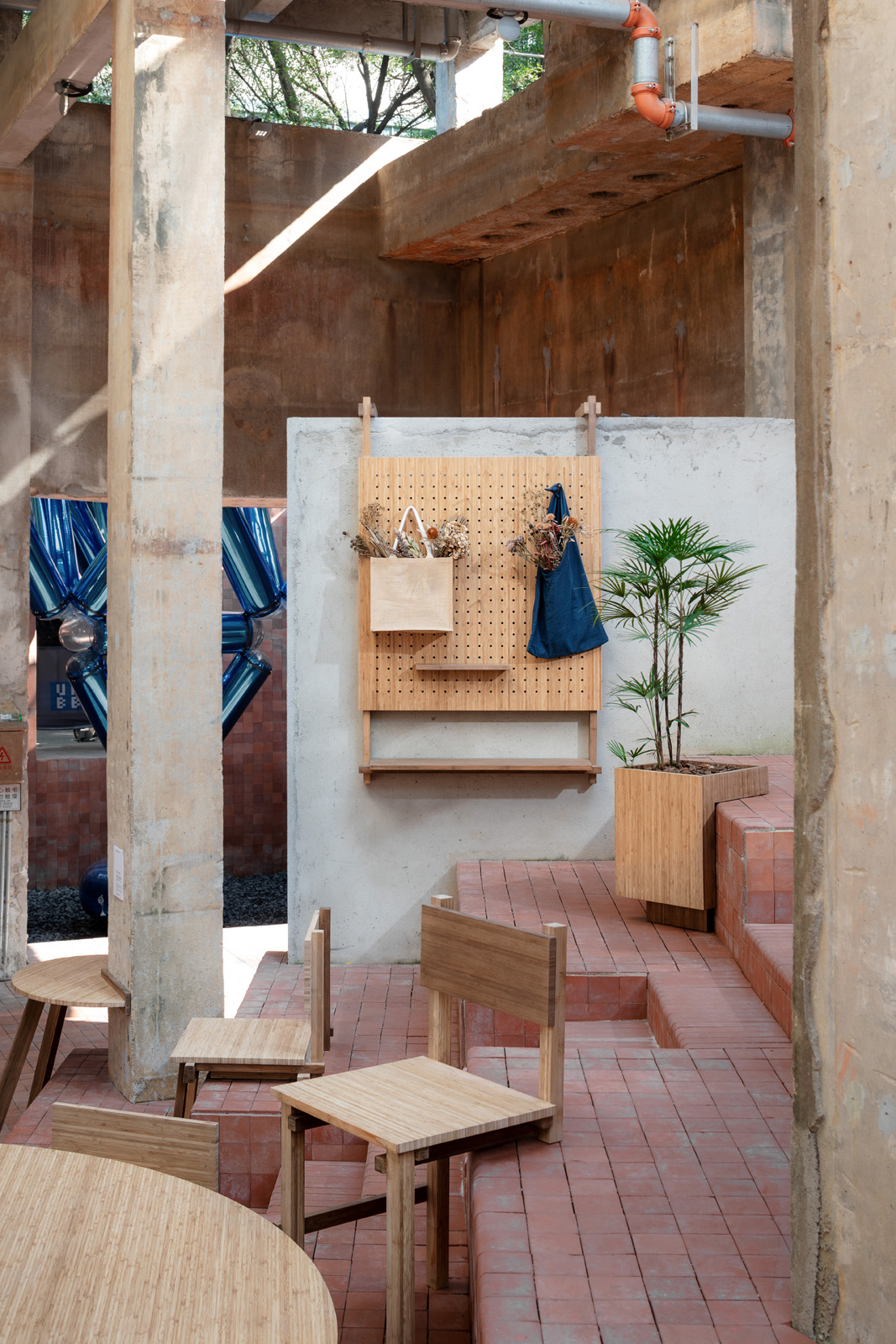 YinjiSpace B.L.U.E. Architecture Studio x Symbiotic Urban Furniture